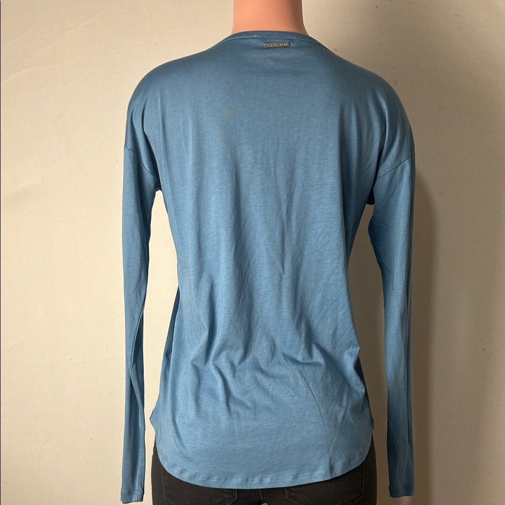 Michael Kors Women's Long Sleeve Blue Top w Silver Embellished Neckline Size M - Picture 7 of 10